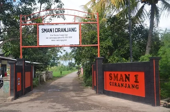 SMAN-1-Ciranjang